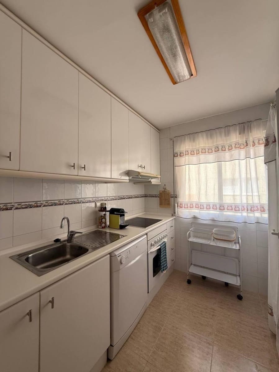 2 sovrum Lägenhet till salu i Orihuela Costa med pool - 295 000 € (Ref: 9993877)