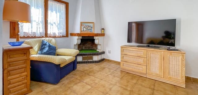 Casa de 3 habitaciones en Dehesa de Campoamor, Orihuela en venta - 289.000 € (Ref: 9993878)