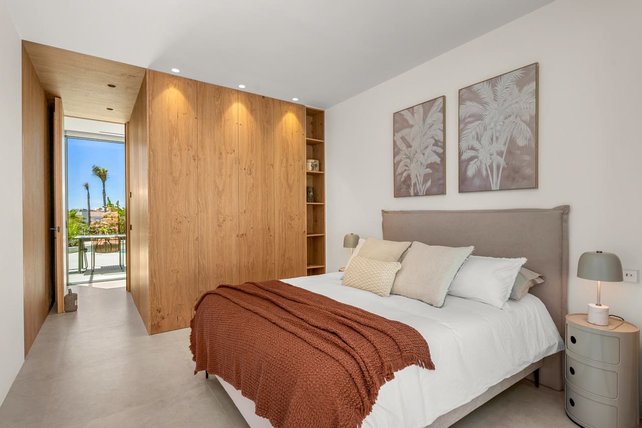 3 soveværelse Villa til salg i Las Colinas Golf med swimmingpool garage - € 2.450.000 (Ref: 9994832)