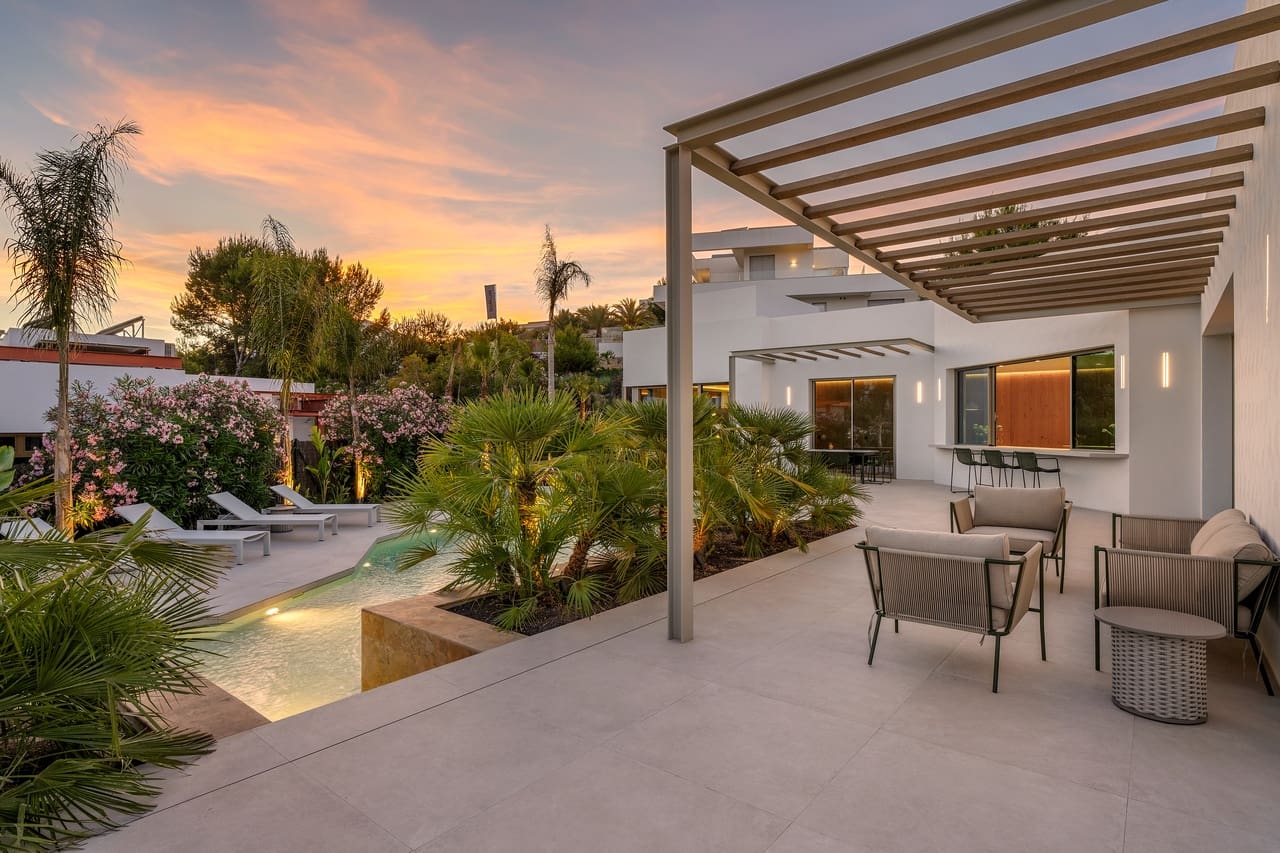 3 soveværelse Villa til salg i Las Colinas Golf med swimmingpool garage - € 2.450.000 (Ref: 9994832)