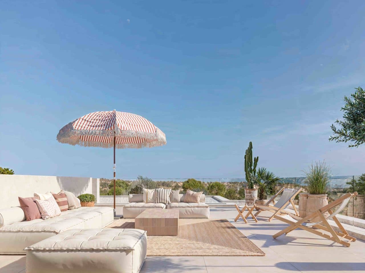 3 soveværelse Villa til salg i Las Colinas Golf med swimmingpool garage - € 1.395.000 (Ref: 9994835)
