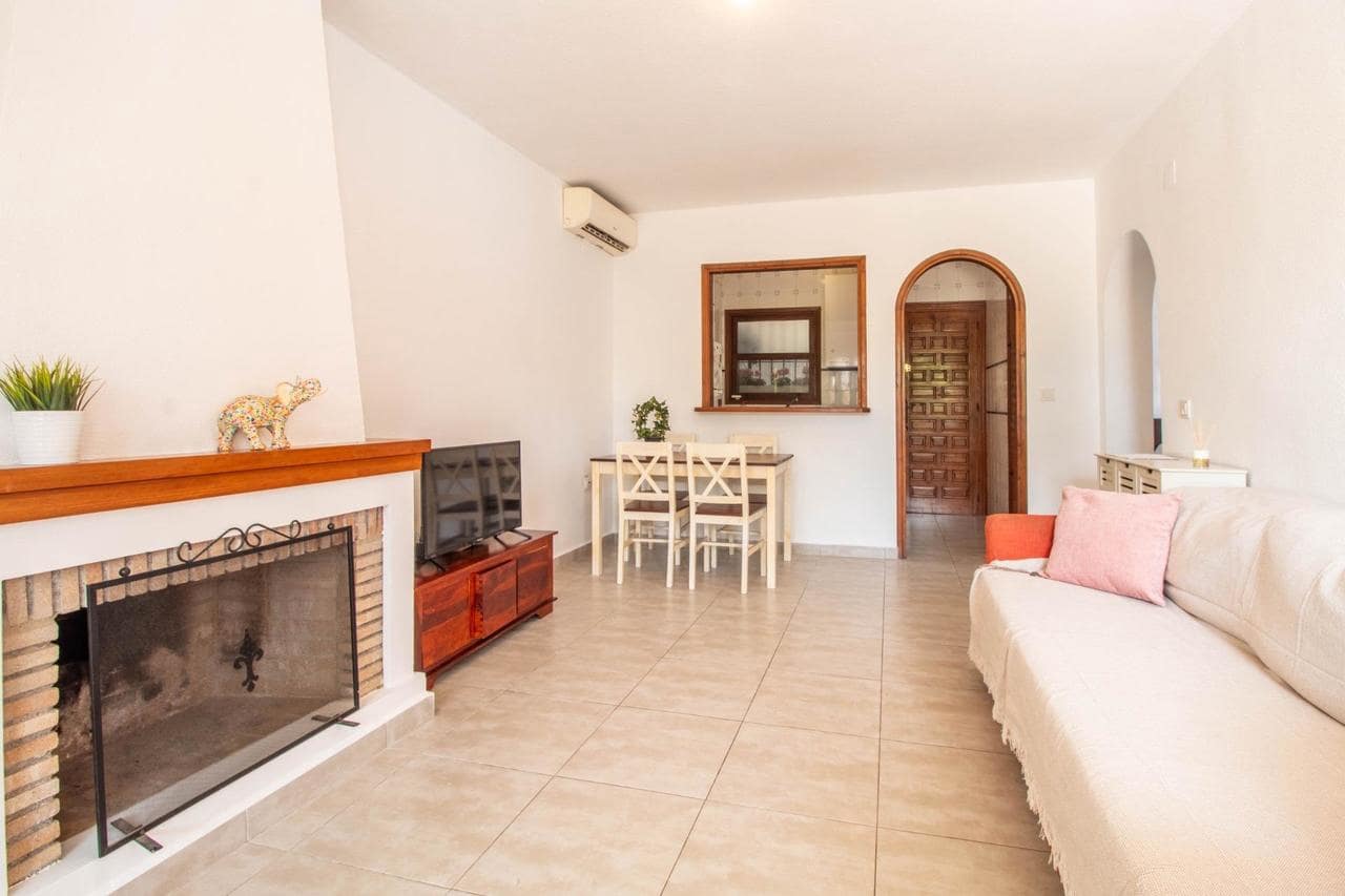 2 makuuhuone Bungalow myytävänä paikassa Torrevieja mukana uima-altaan - 159 000 € (Ref: 9996702)