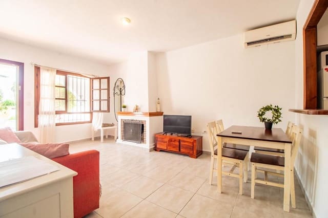 2 soveværelse Bungalow til salg i El Molino, Torrevieja med swimmingpool - € 159.000 (Ref: 9996702)