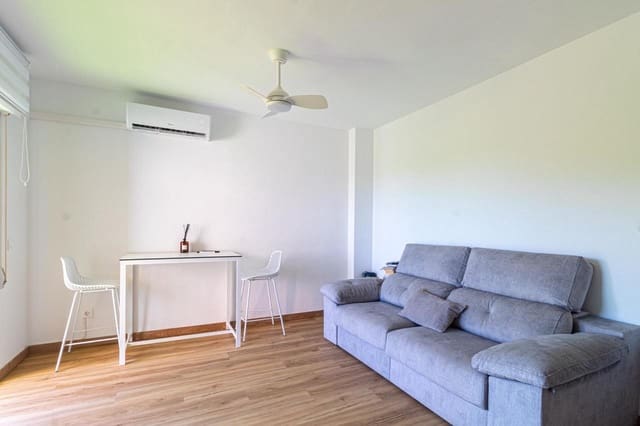 1 soveværelse Lejlighed til salg i Dehesa de Campoamor, Orihuela med swimmingpool - € 185.000 (Ref: 9996703)