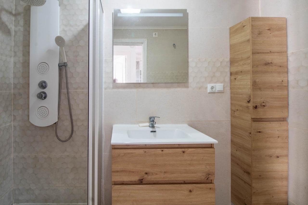 2 slaapkamer Bungalow te koop in Orihuela Costa met zwembad - € 135.000 (Ref: 9996704)