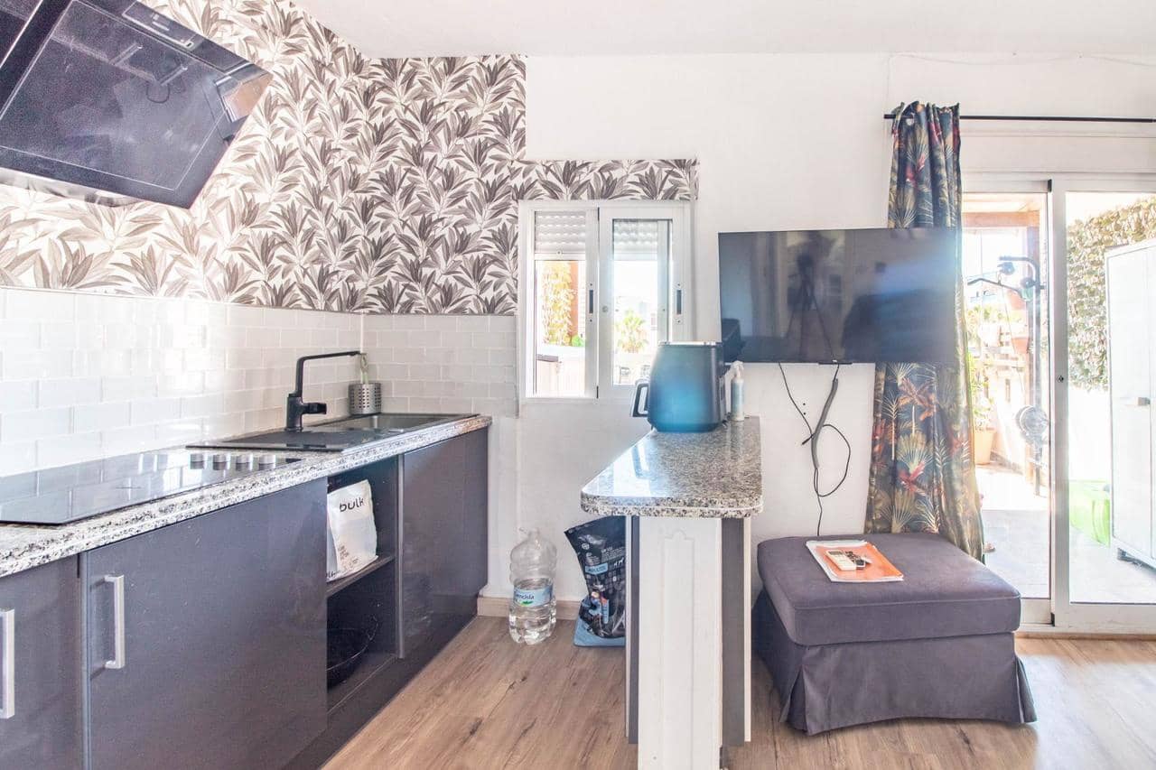 2 slaapkamer Bungalow te koop in Orihuela Costa met zwembad - € 135.000 (Ref: 9996704)
