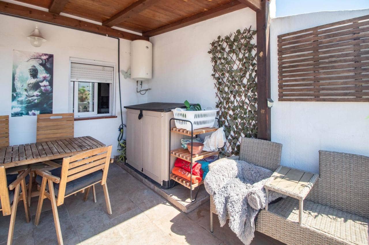 2 slaapkamer Bungalow te koop in Orihuela Costa met zwembad - € 135.000 (Ref: 9996704)
