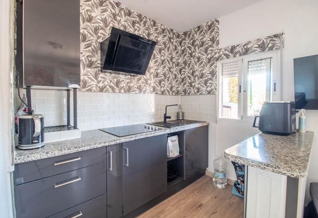 2 slaapkamer Bungalow te koop in Dehesa de Campoamor, Orihuela met zwembad - € 135.000 (Ref: 9996704)