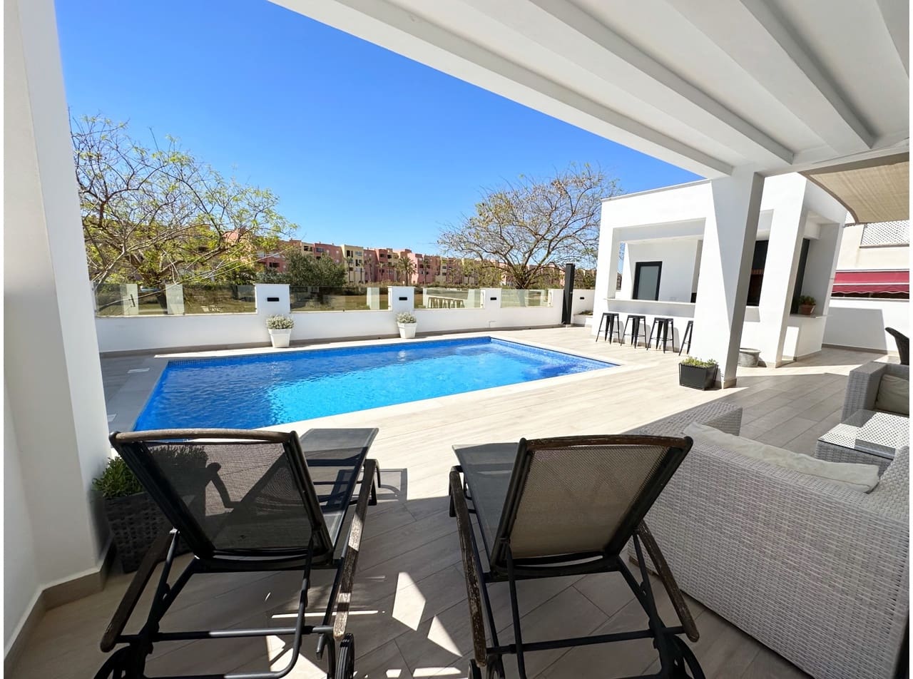5 sovrum Villa till salu i Mar Menor Golf Resort med pool garage - 1 025 000 € (Ref: 9999763)