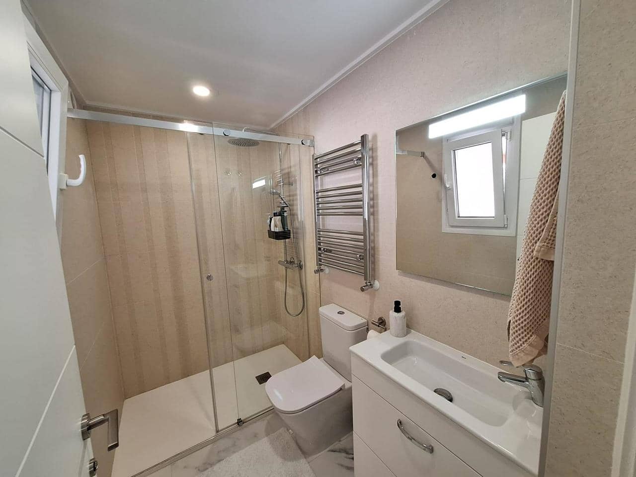 3 soverom Villa til salgs i Pilar de la Horadada med svømmebasseng - € 475 000 (Ref: 9999764)