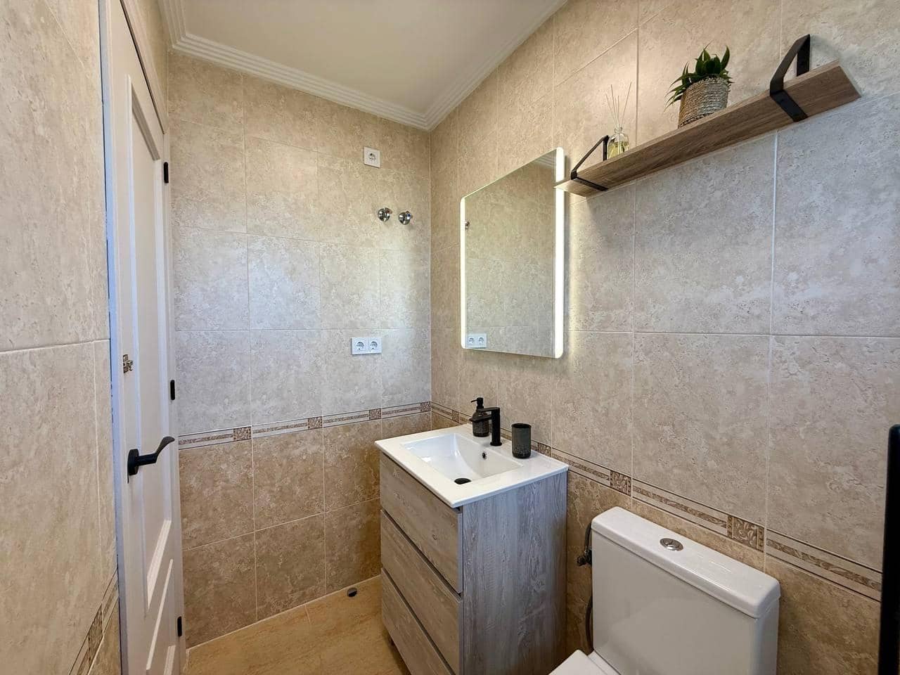 3 slaapkamer Appartement te koop in Guardamar del Segura met zwembad garage - € 249.900 (Ref: 9999765)