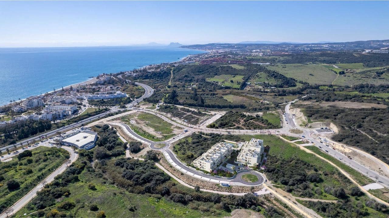 3 soveværelse Penthouse til salg i Estepona med swimmingpool garage - € 739.000 (Ref: 9999769)