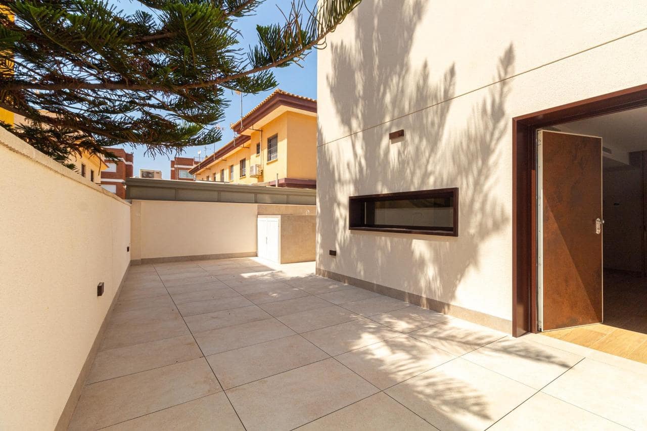 3 soveværelse Villa til salg i Santiago de la Ribera med swimmingpool garage - € 529.000 (Ref: 9999771)
