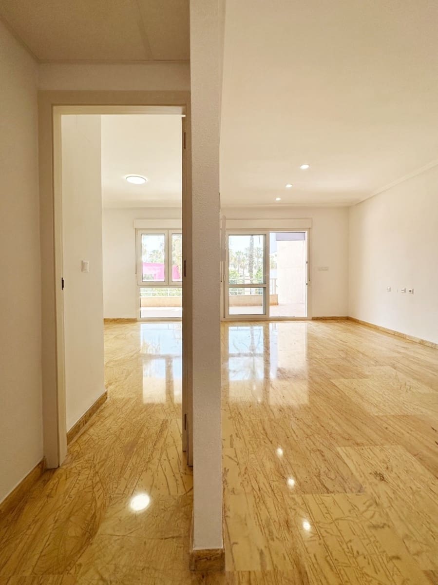 2 slaapkamer Appartement te koop in Orihuela Costa met zwembad - € 280.000 (Ref: 9999778)
