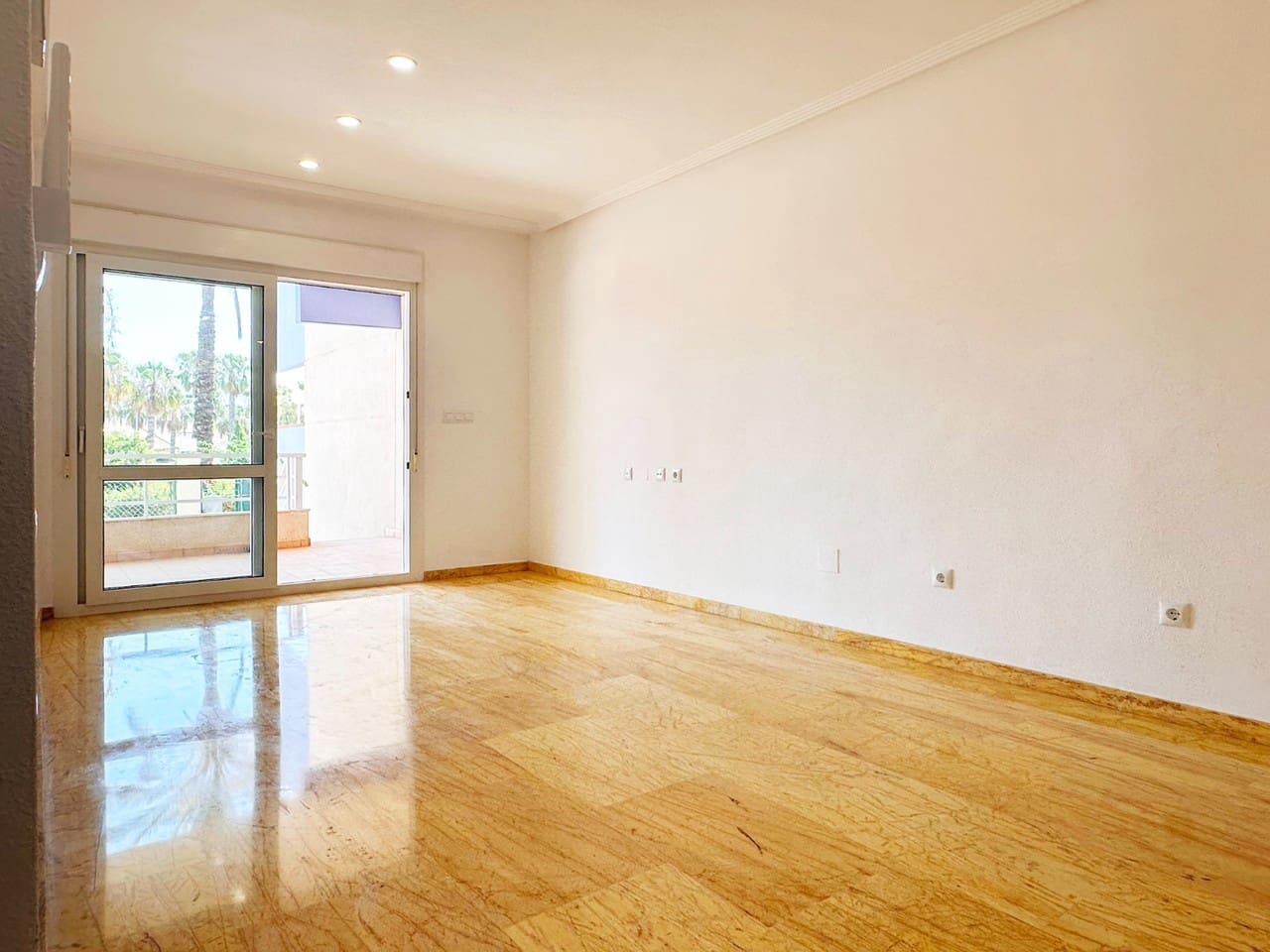 2 slaapkamer Appartement te koop in Orihuela Costa met zwembad - € 280.000 (Ref: 9999778)