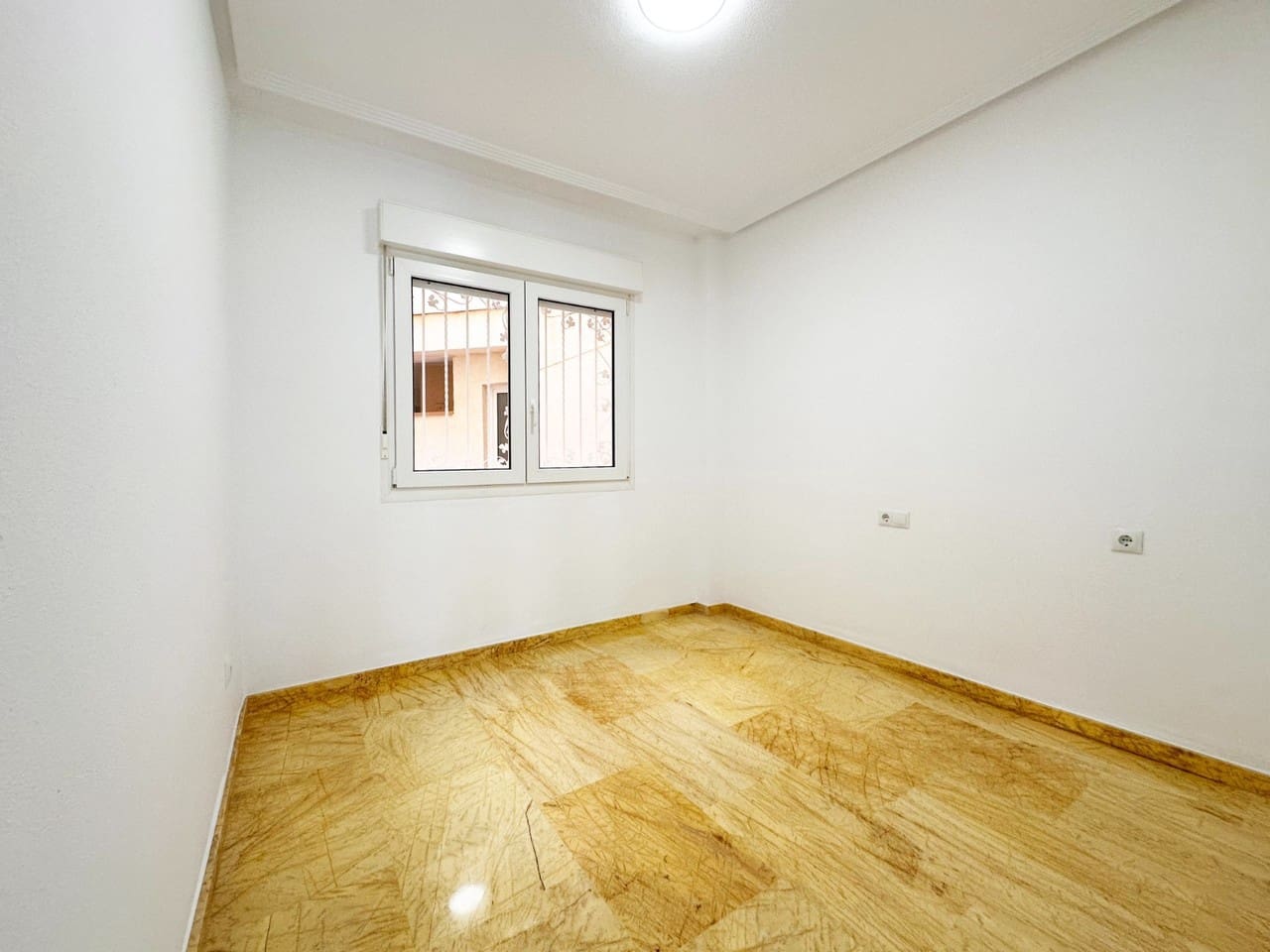 2 slaapkamer Appartement te koop in Orihuela Costa met zwembad - € 280.000 (Ref: 9999778)