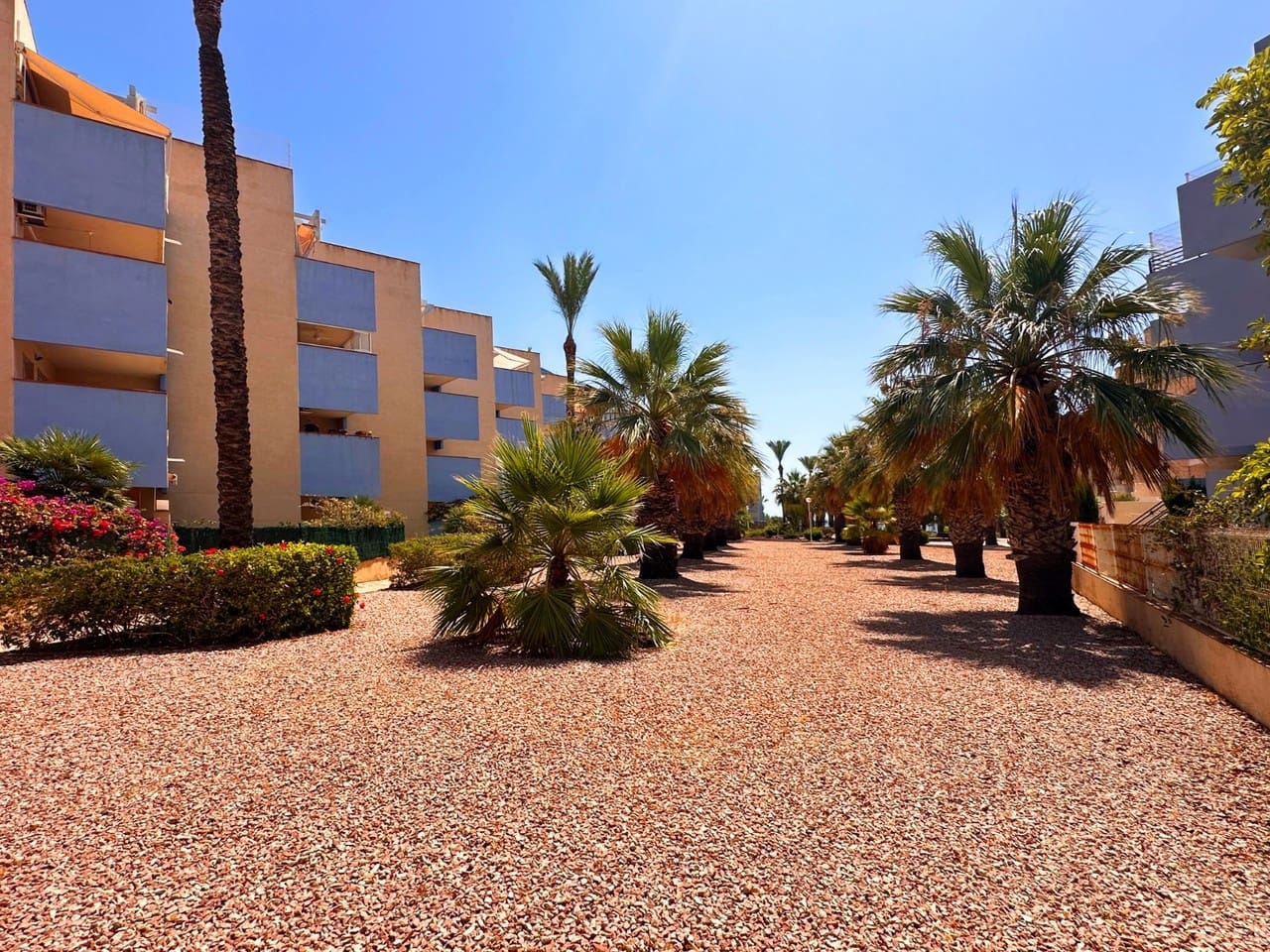 2 slaapkamer Appartement te koop in Orihuela Costa met zwembad - € 280.000 (Ref: 9999778)
