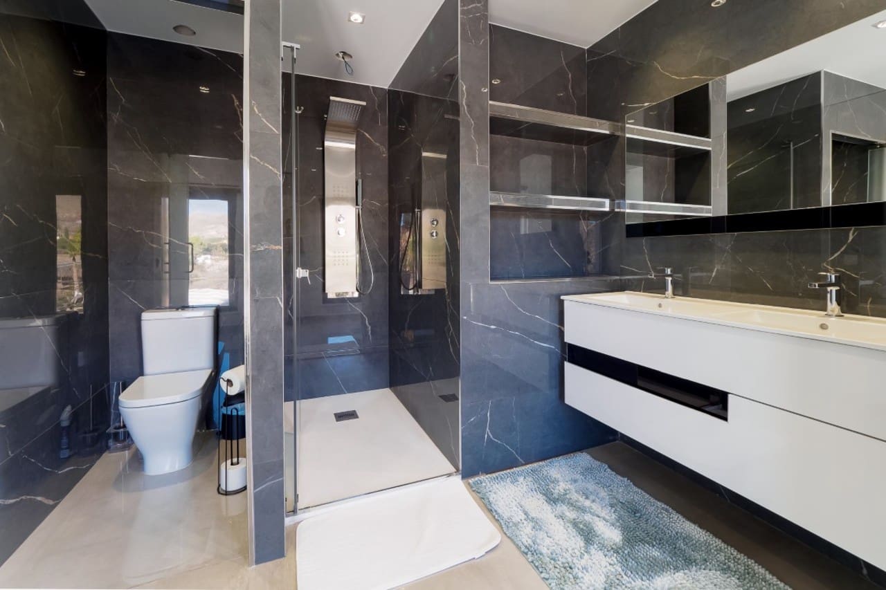 3 soverom Villa til salgs i Pulpi med svømmebasseng garasje - € 1 050 000 (Ref: 9999781)