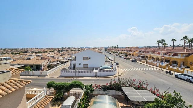 3 soverom Villa til salgs i Dehesa de Campoamor, Orihuela med svømmebasseng garasje - € 395 000 (Ref: 9999782)