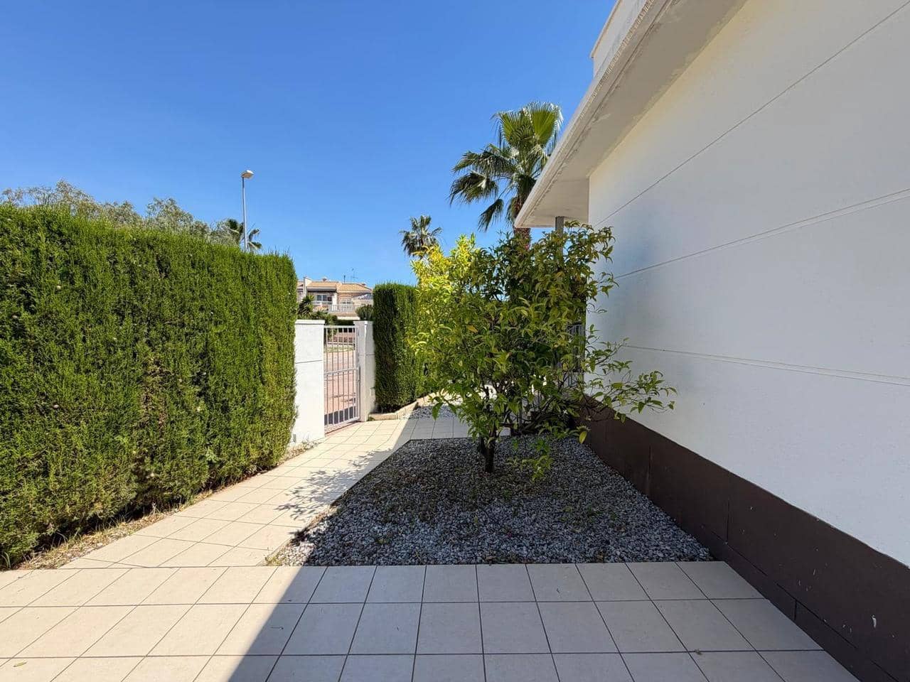 4 soverom Villa til salgs i Ciudad Quesada med svømmebasseng garasje - € 420 000 (Ref: 9999784)
