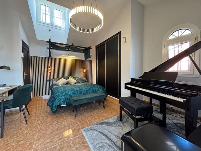 Casa de 3 habitaciones en Dehesa de Campoamor, Orihuela en venta - 285.000 € (Ref: 9999786)