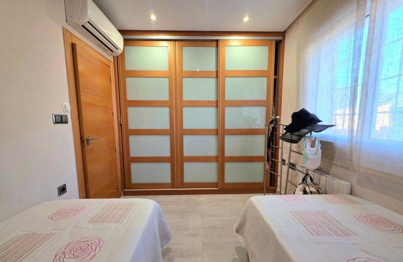 5 slaapkamer Huis te koop in Orihuela Costa met zwembad - € 739.900 (Ref: 9999789)