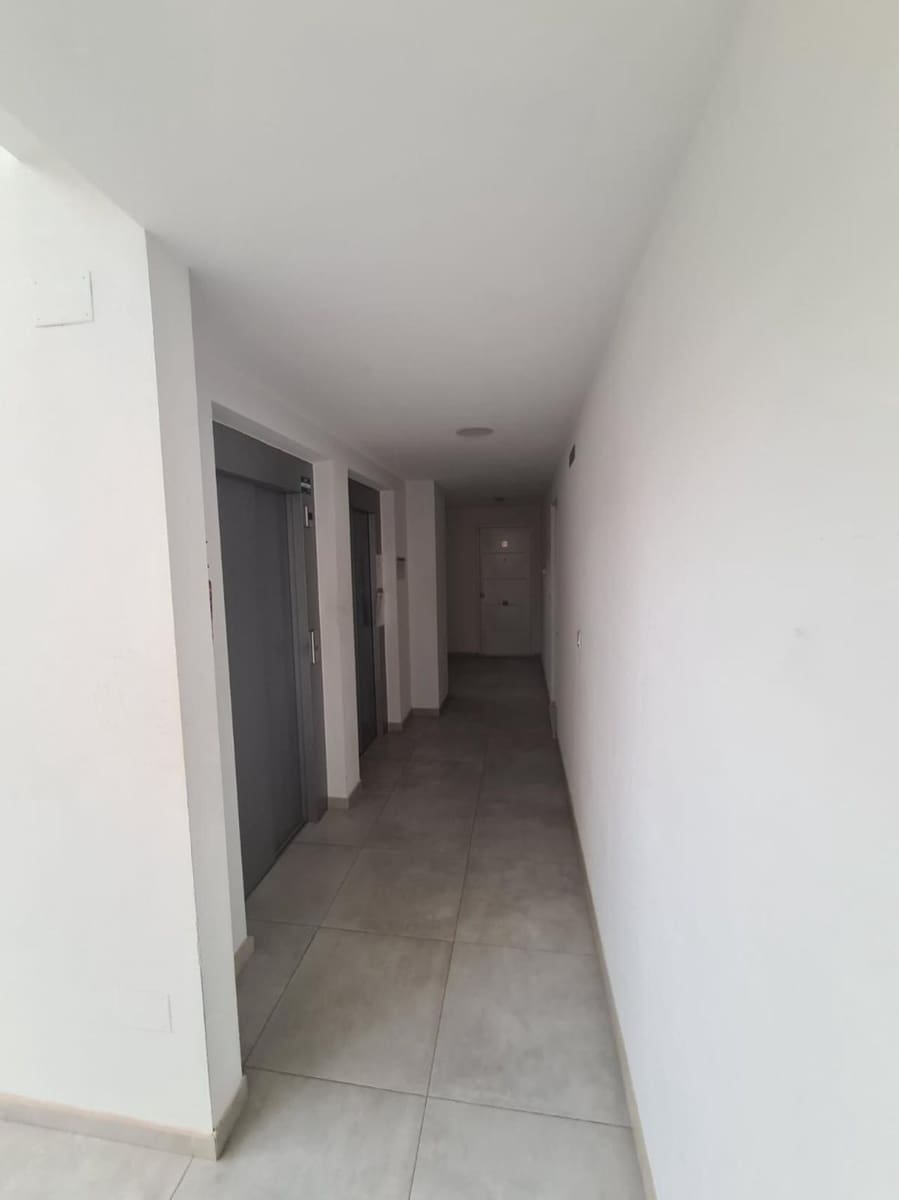 3 soveværelse Lejlighed til salg i Orihuela Costa med swimmingpool - € 230.000 (Ref: 9999791)