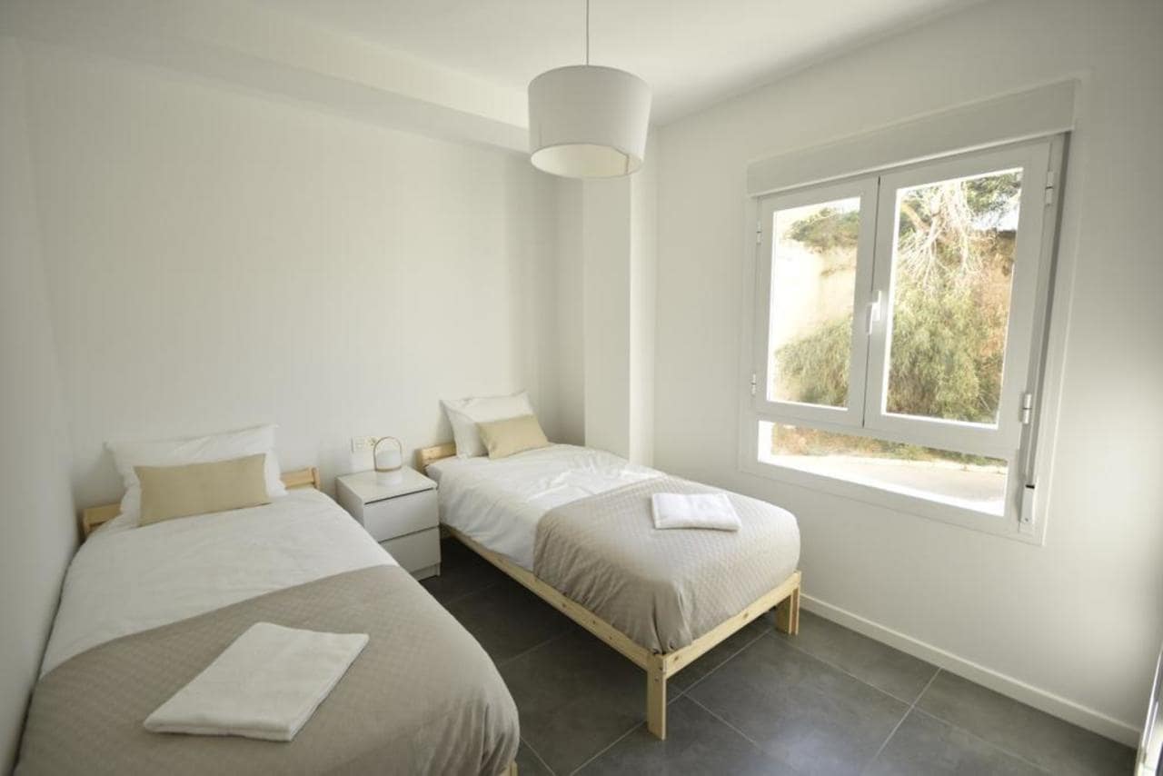 3 soveværelse Lejlighed til salg i Orihuela Costa med swimmingpool - € 230.000 (Ref: 9999791)