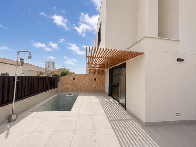 Chalet de 3 habitaciones en Santiago de la Ribera, San Javier en venta con piscina garaje - 519.900 € (Ref: 9999793)
