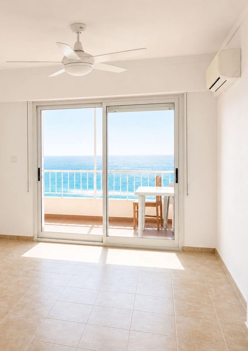 3 bedroom Apartment for sale in Torrevieja with pool garage - € 349,000 (Ref: 10003466)