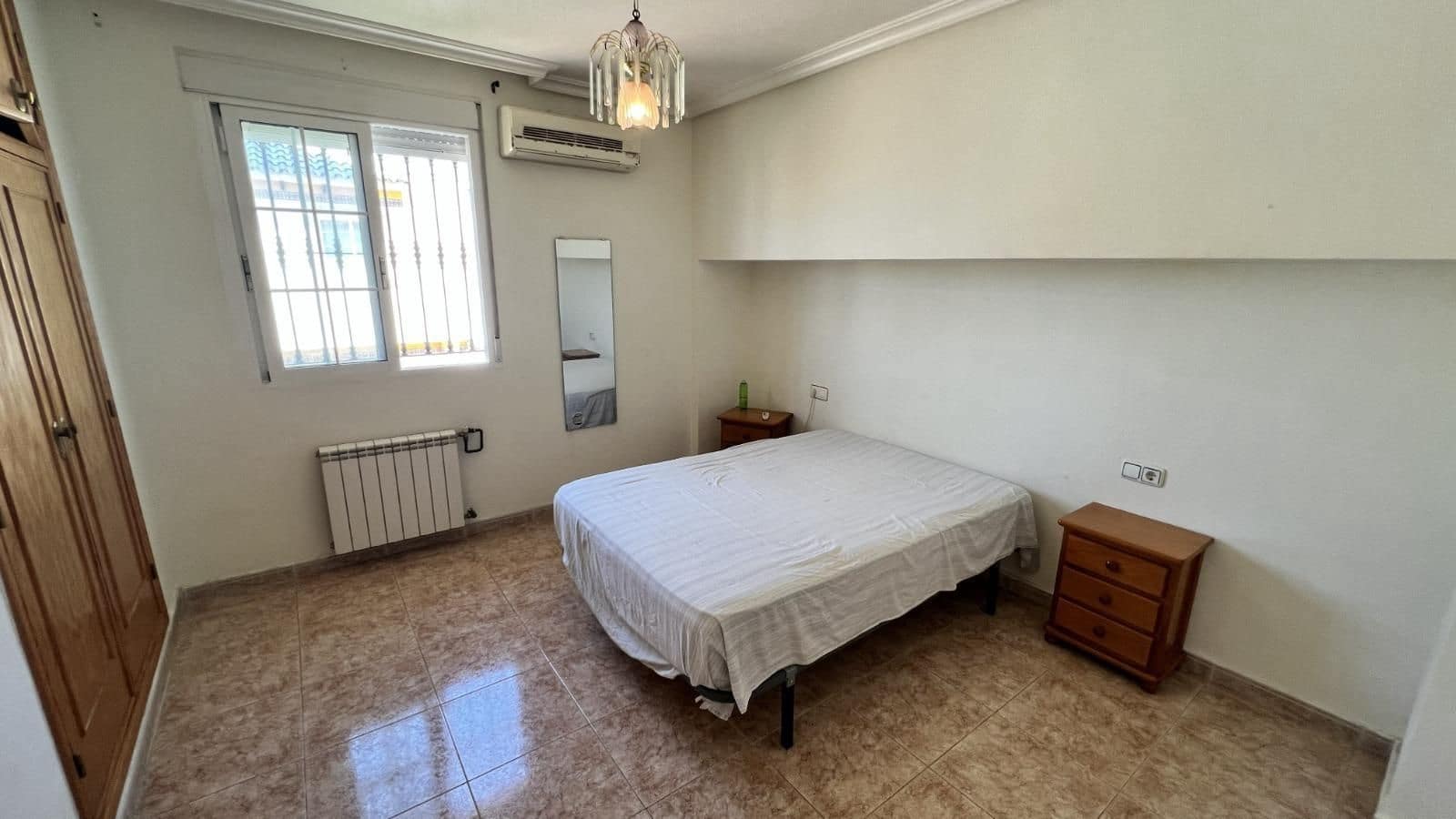 3 bedroom Villa for sale in Torrevieja with garage - € 425,000 (Ref: 10003468)