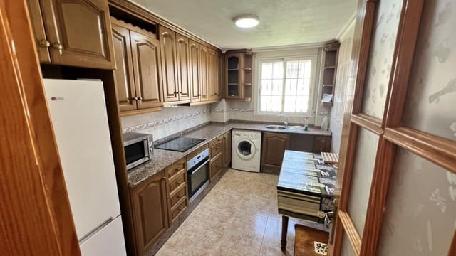 3 bedroom Villa for sale in Torrevieja with garage - € 425,000 (Ref: 10003468)