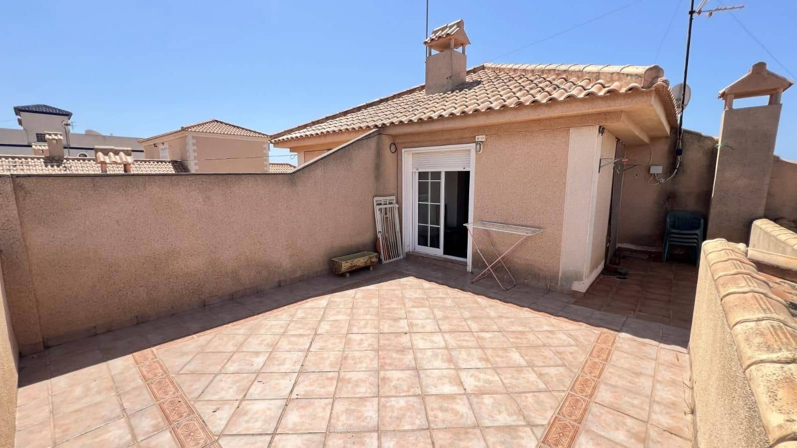 3 bedroom Villa for sale in Torrevieja with garage - € 425,000 (Ref: 10003468)