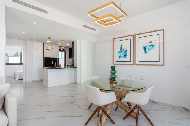 Bungalow de 2 habitaciones en San Miguel de Salinas en venta con piscina garaje - 339.000 € (Ref: 10005136)