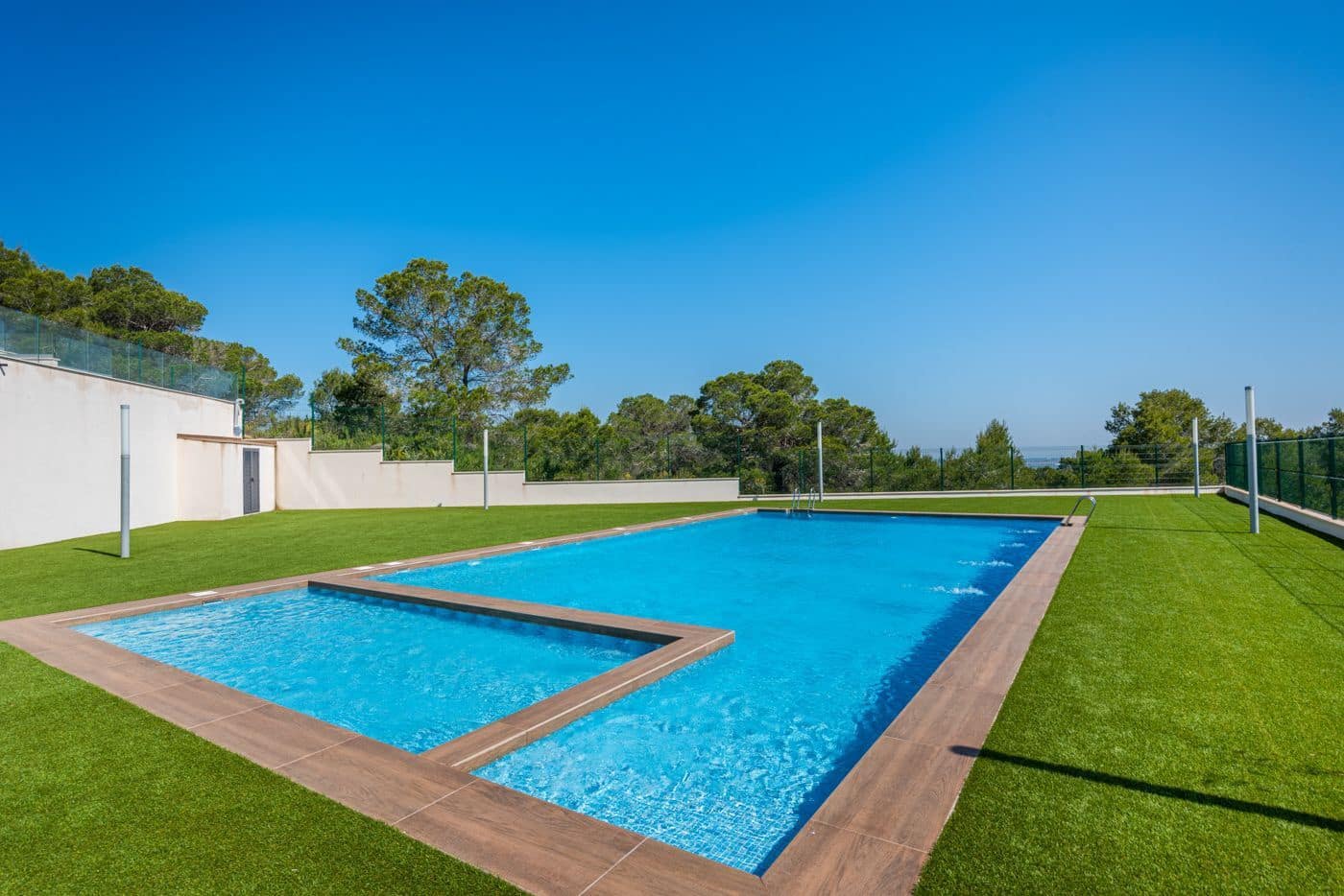 Bungalow de 2 habitaciones en San Miguel de Salinas en venta con piscina garaje - 339.000 € (Ref: 10005136)