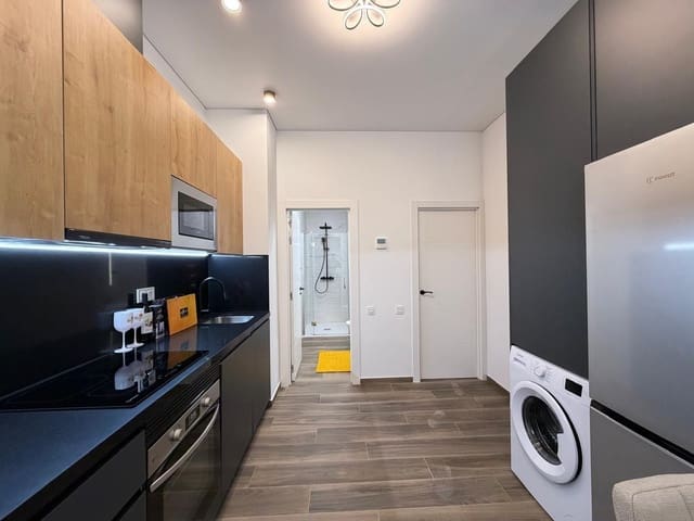Apartamento de 2 habitaciones en Torrevieja en venta - 149.900 € (Ref: 10017104)