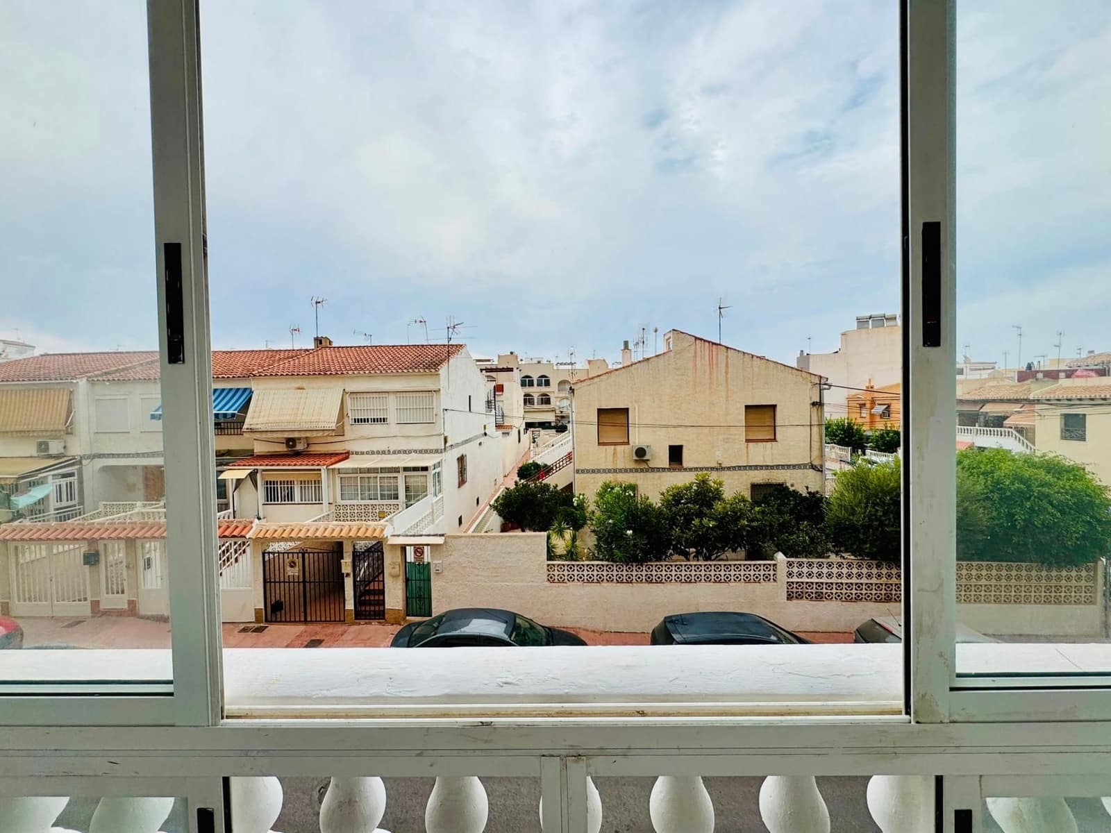 2 soveværelse Lejlighed til salg i Torrevieja - € 145.900 (Ref: 10023620)
