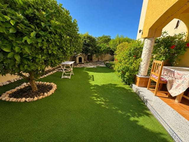 2 bedroom Bungalow for sale in Orihuela Costa, Orihuela with pool garage - € 225,000 (Ref: 10023622)