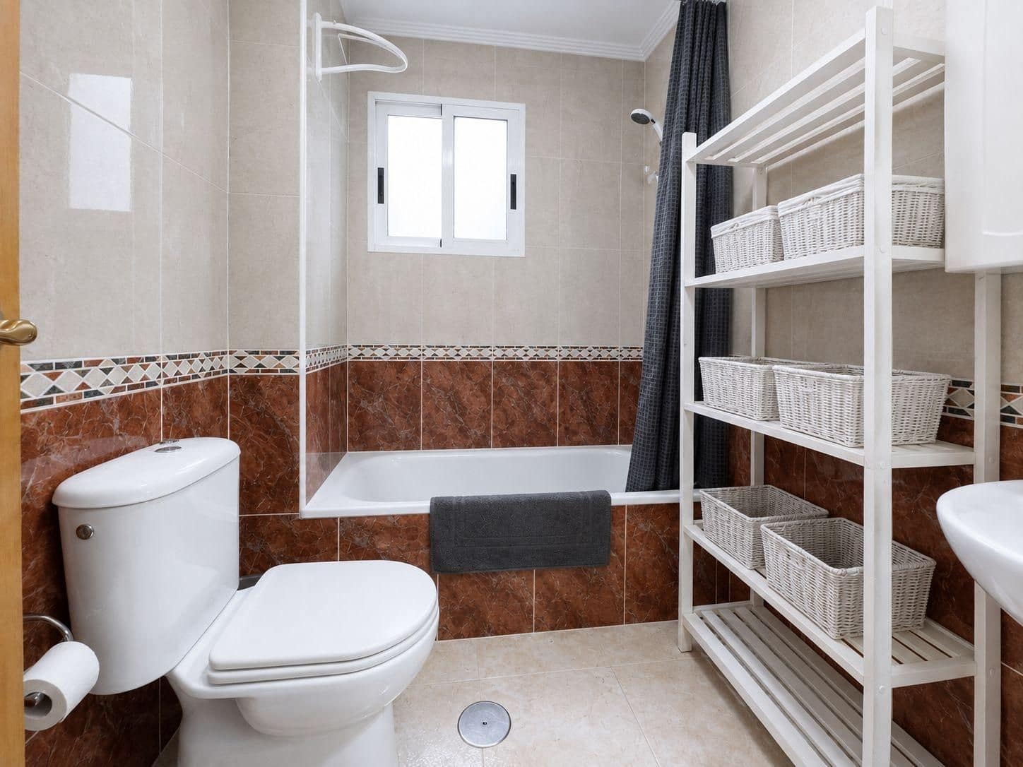2 soveværelse Lejlighed til salg i Torrevieja med swimmingpool - € 128.900 (Ref: 10023625)