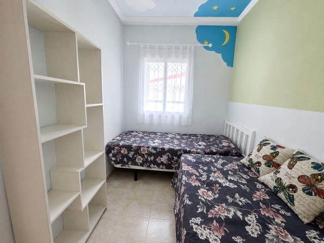 2 soveværelse Lejlighed til salg i Torrevieja med swimmingpool - € 128.900 (Ref: 10023625)