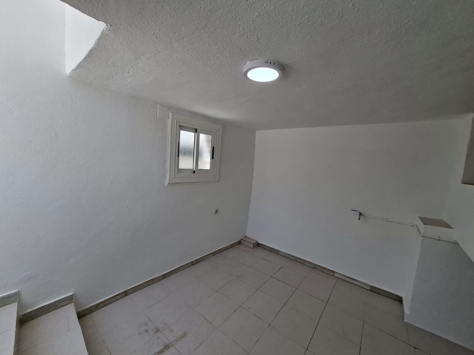 2 slaapkamer Bungalow te huur in San Fulgencio - € 650 (Ref: 10023626)