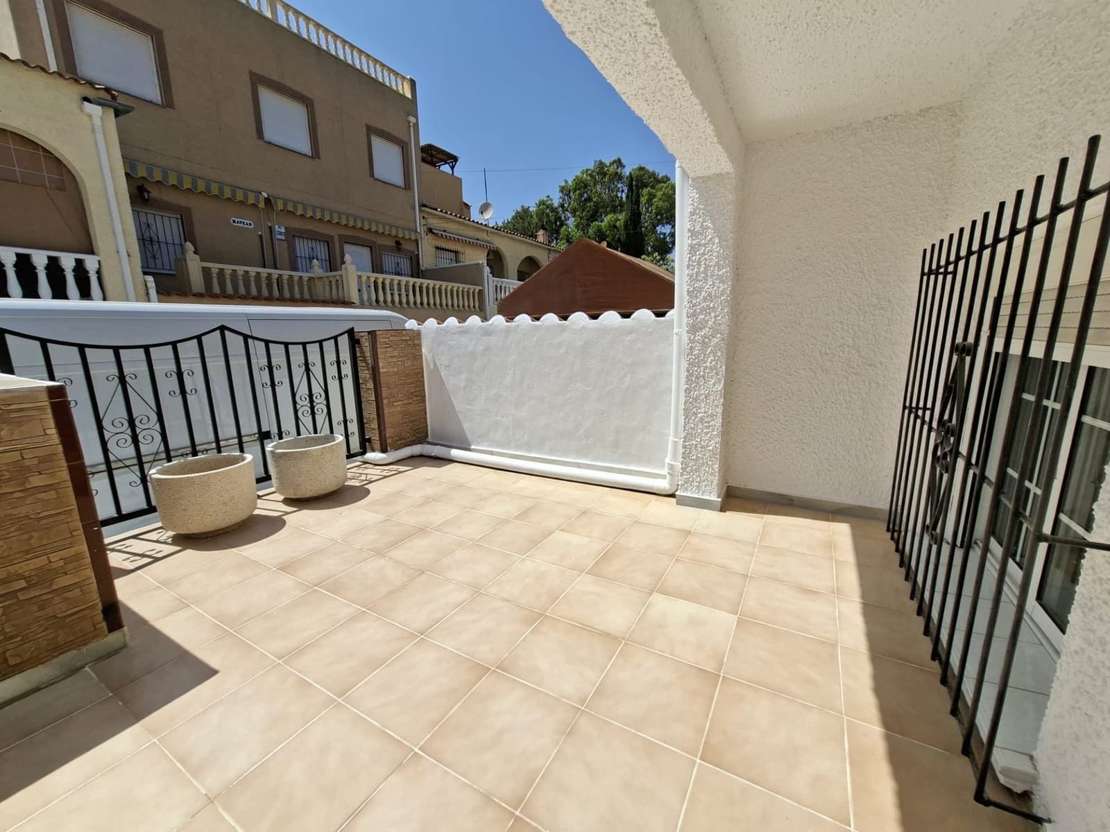 2 slaapkamer Bungalow te huur in San Fulgencio - € 650 (Ref: 10023626)