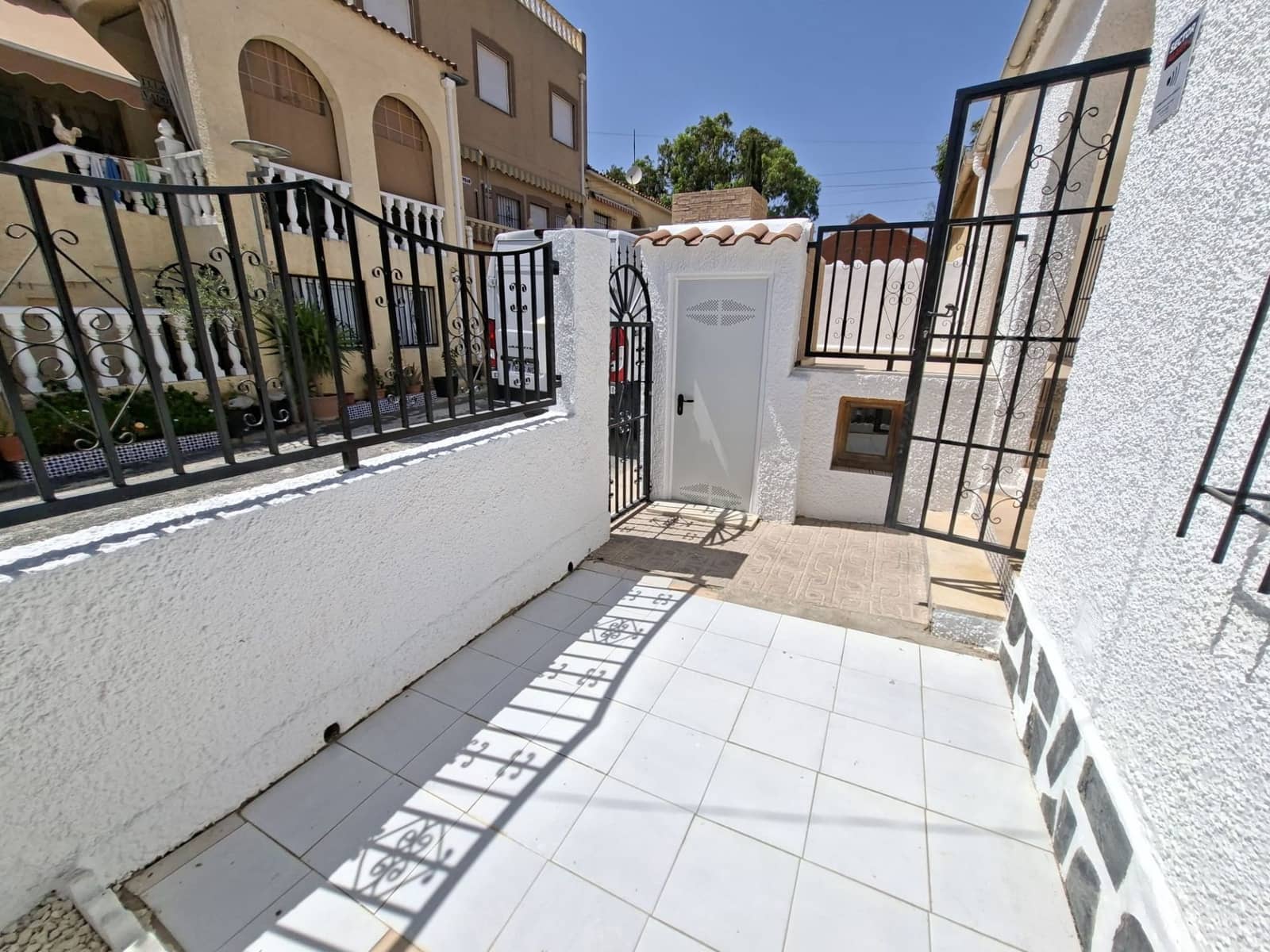 2 slaapkamer Bungalow te huur in San Fulgencio - € 650 (Ref: 10023626)