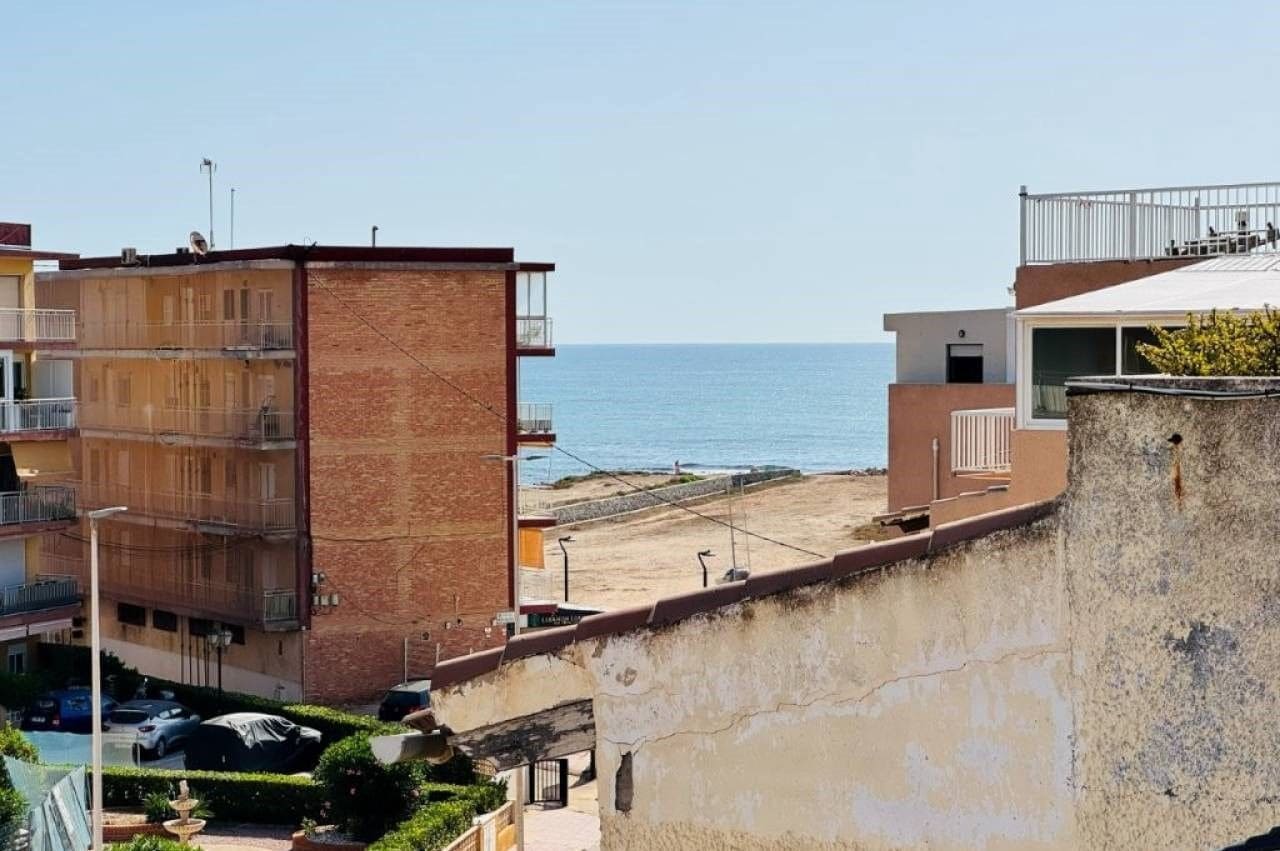 3 sovrum Hus till salu i Torrevieja - 175 000 € (Ref: 10033492)