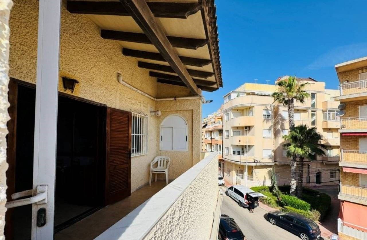 3 sovrum Hus till salu i Torrevieja - 175 000 € (Ref: 10033492)
