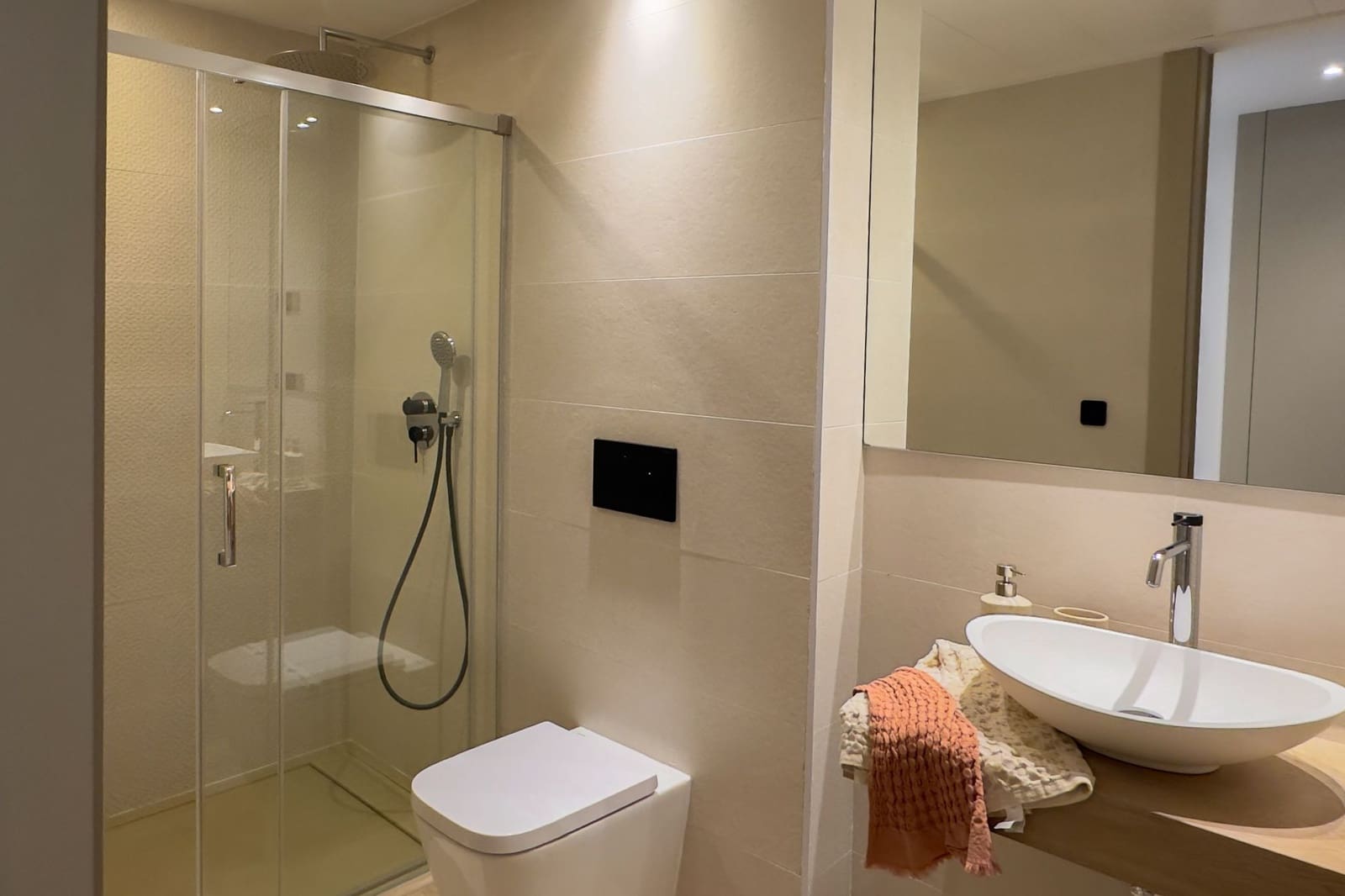 3 sypialnia Apartament na sprzedaż w Algorfa z basenem garażem - 349 000 € (Ref: 10034956)