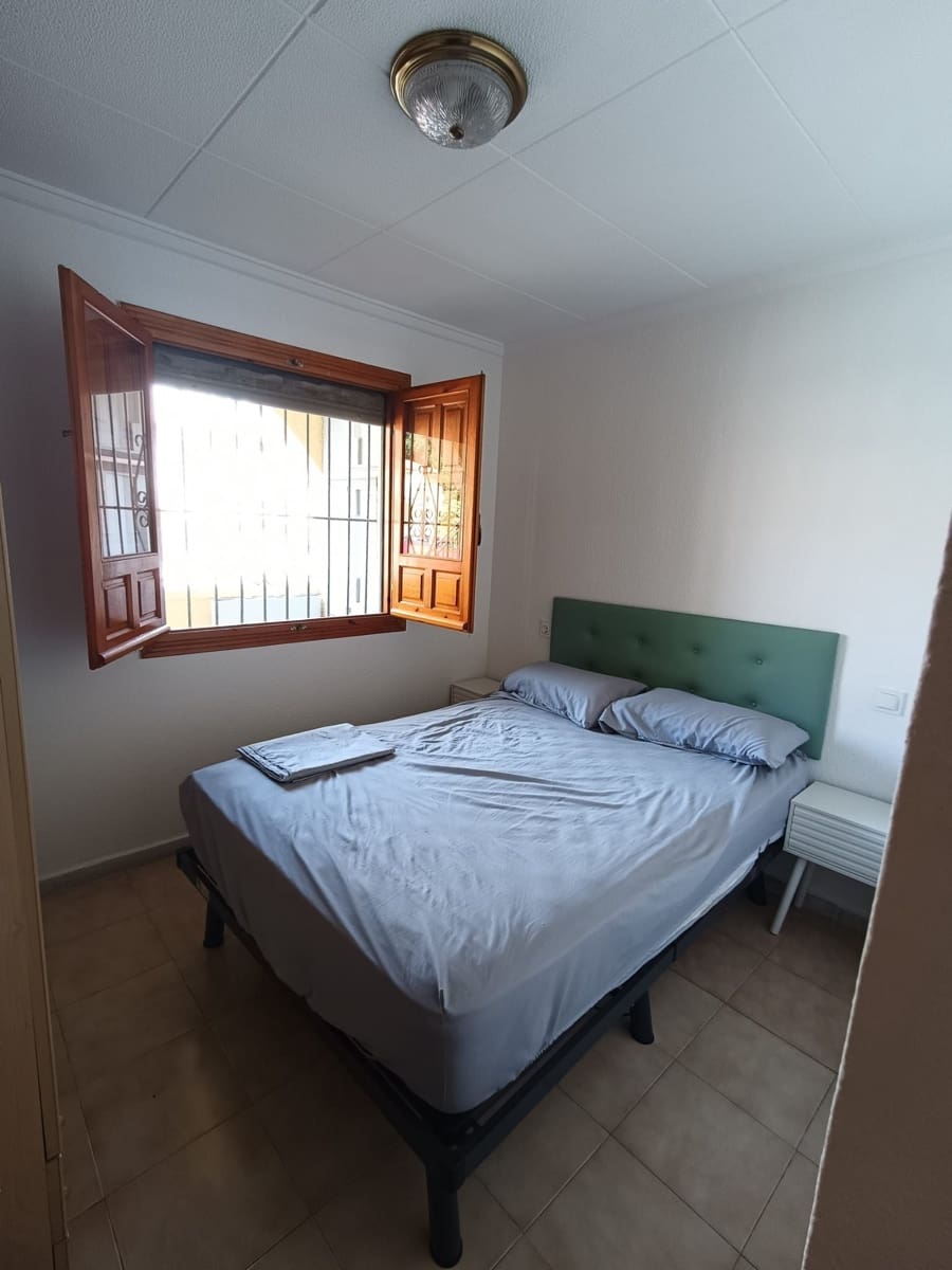 4 sypialnia Dom na sprzedaż w San Fulgencio - 140 000 € (Ref: 10094258)