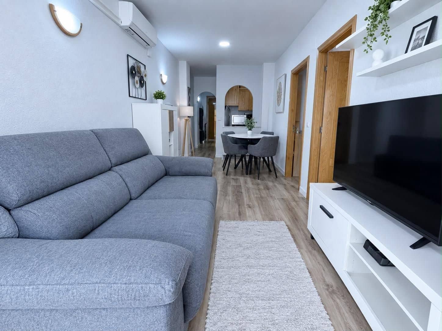 2 chambre Appartement à vendre à Torrevieja avec piscine garage - 149 900 € (Ref: 10123482)