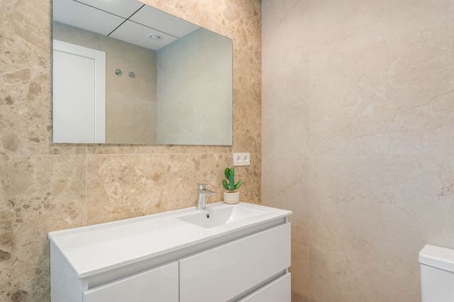 3 Zimmer Villa zu verkaufen in Los Alcázares mit Pool Garage - 379.900 € (Ref: 4471815)