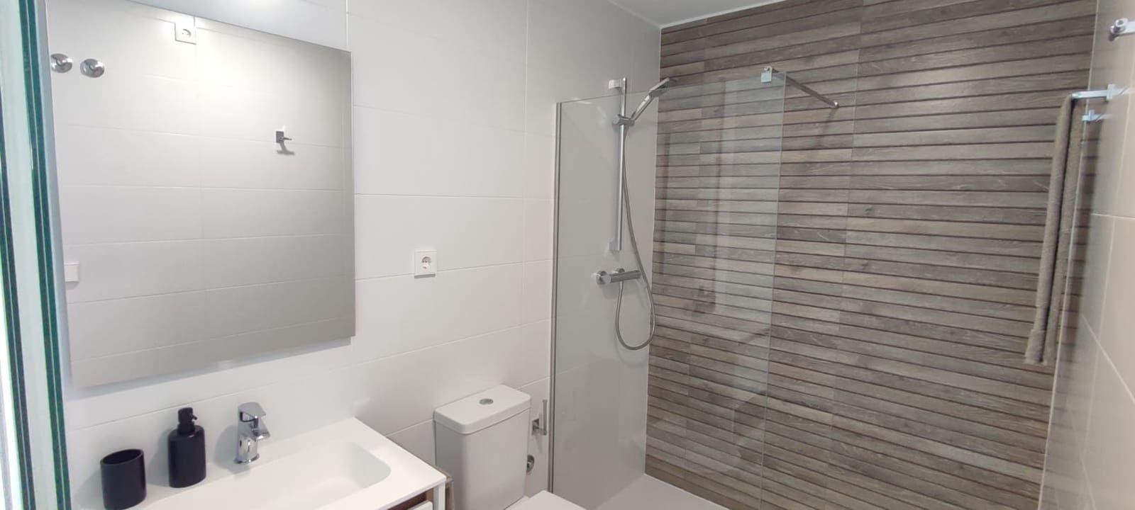 2 slaapkamer Appartement te koop in Orihuela met zwembad garage - € 239.000 (Ref: 8699293)